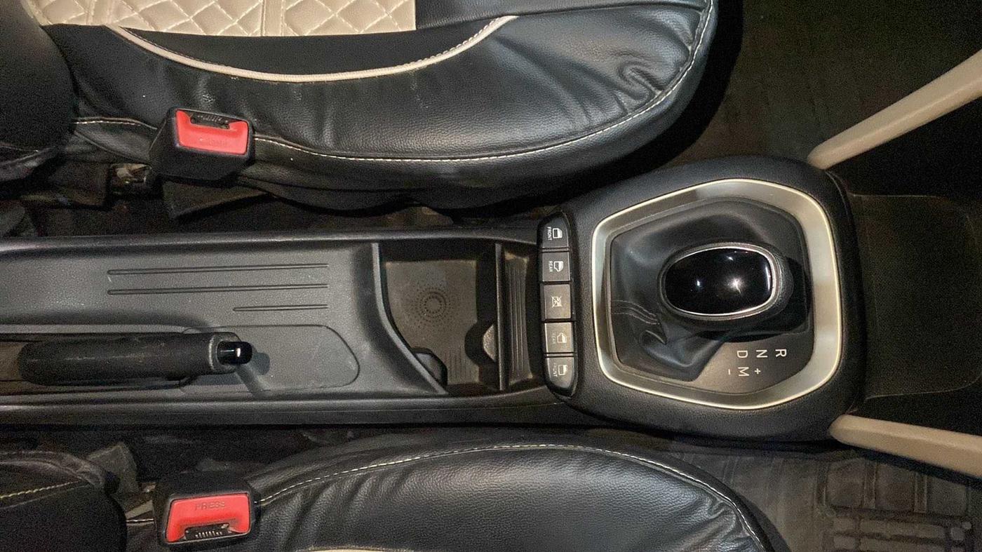 2019 Hyundai NEW SANTRO SPORTZ AMT, Petrol, Automatic, 49,781 km, Gear Lever