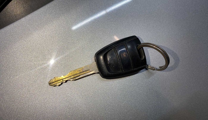 2019 Hyundai NEW SANTRO SPORTZ AMT, Petrol, Automatic, 49,781 km, Key Close Up