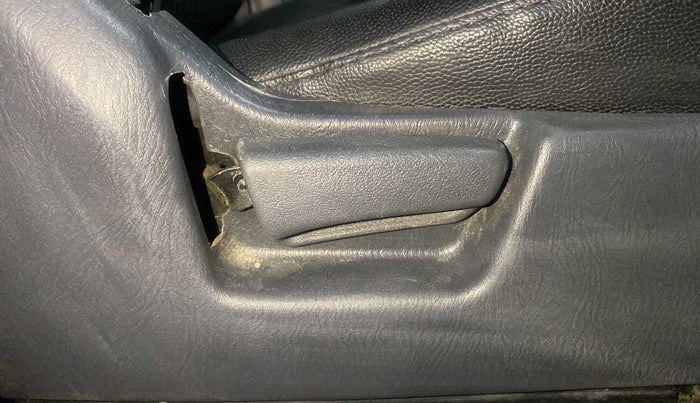 2018 Maruti Alto K10 VXI, Petrol, Manual, 34,190 km, Driver Side Adjustment Panel