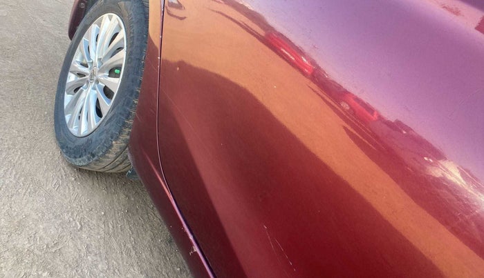 2015 Maruti Ciaz ZXI, Petrol, Manual, 98,458 km, Right rear door - Slightly dented