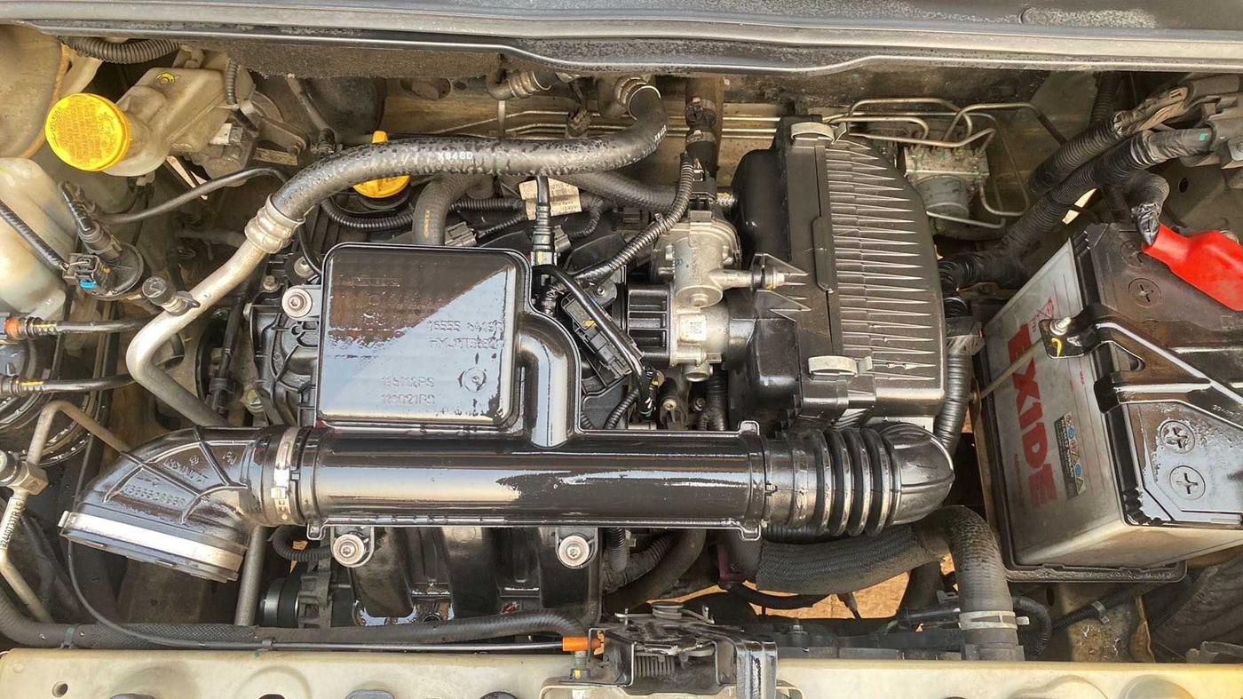 2021 Renault TRIBER RXZ AMT, Petrol, Automatic, 9,705 km, Open Bonet