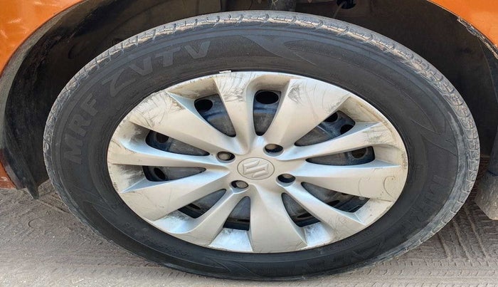 2015 Maruti Baleno DELTA PETROL 1.2, Petrol, Manual, 26,442 km, Left front tyre - Minor crack