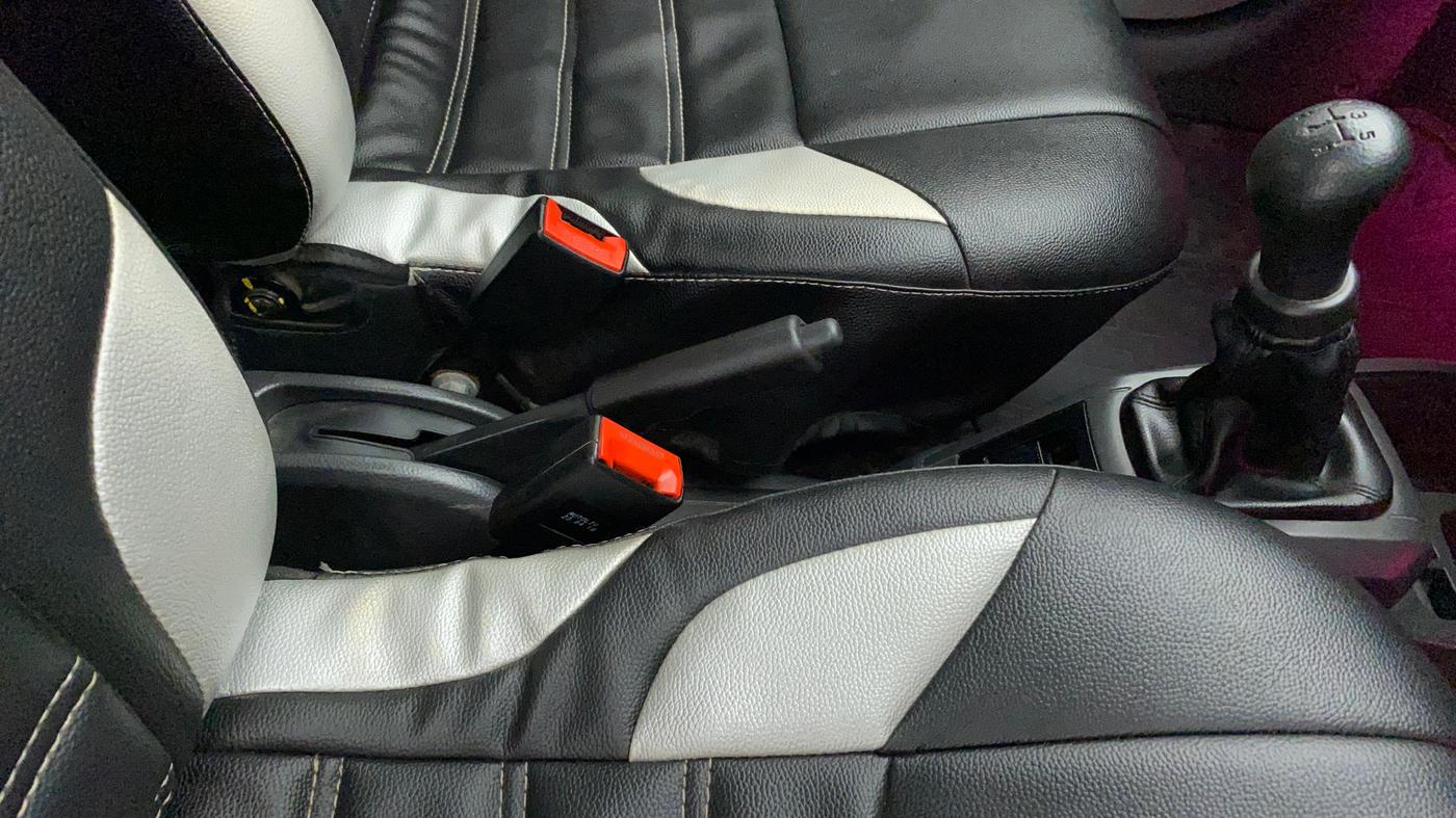 2018 Maruti Alto 800 LXI, Petrol, Manual, 65,504 km, Gear Lever