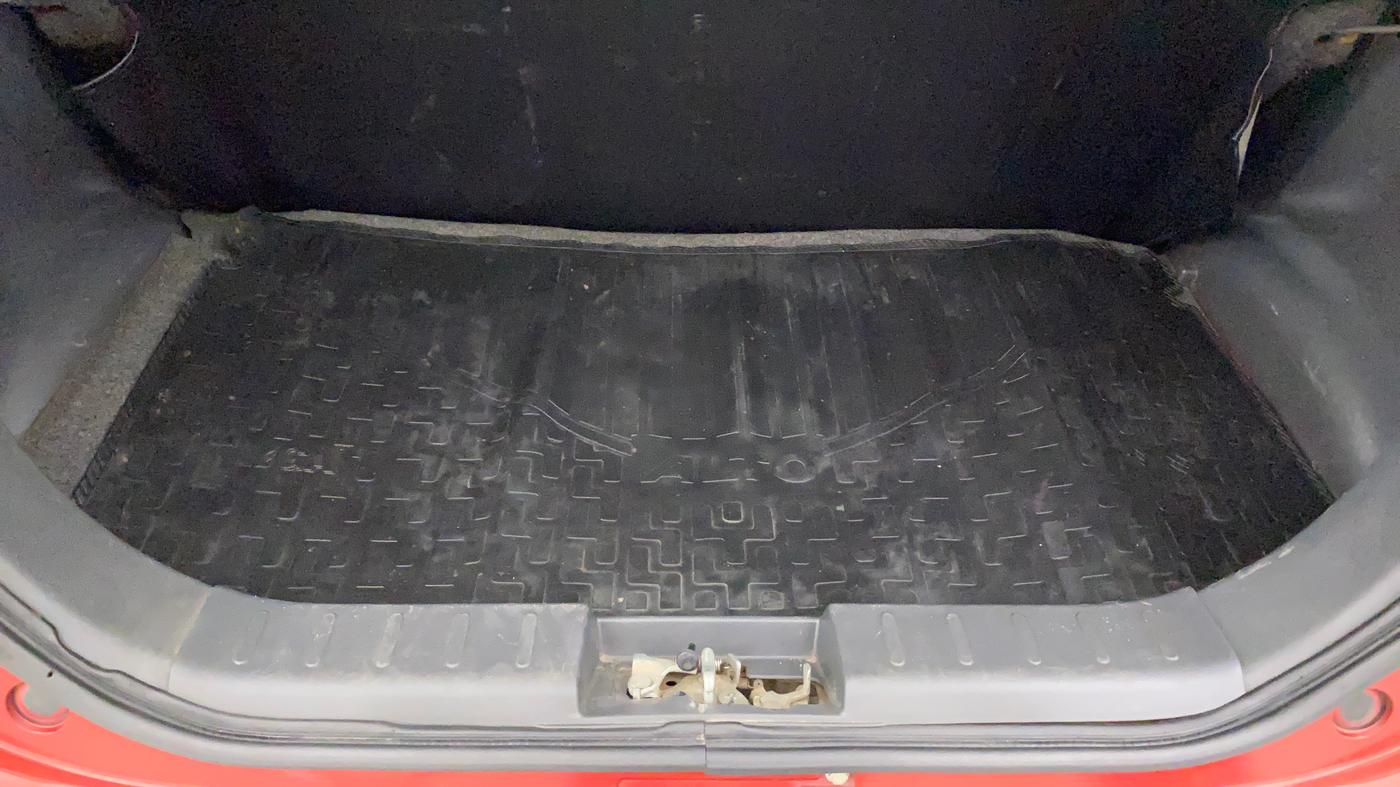 2018 Maruti Alto 800 LXI, Petrol, Manual, 65,504 km, Boot Inside