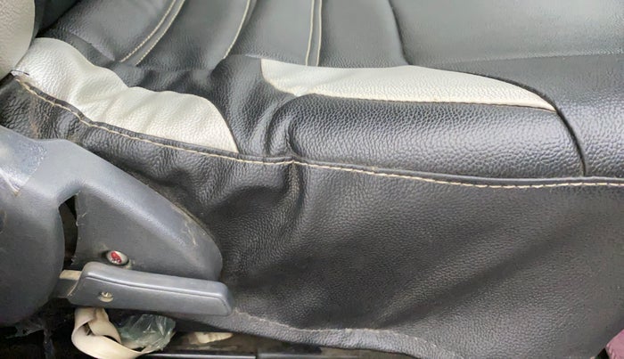 2018 Maruti Alto 800 LXI, Petrol, Manual, 65,504 km, Driver Side Adjustment Panel