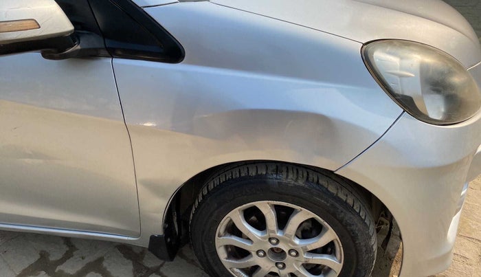 2014 Honda Amaze 1.2L I-VTEC VX AT, Petrol, Automatic, 82,798 km, Right fender - Slightly dented