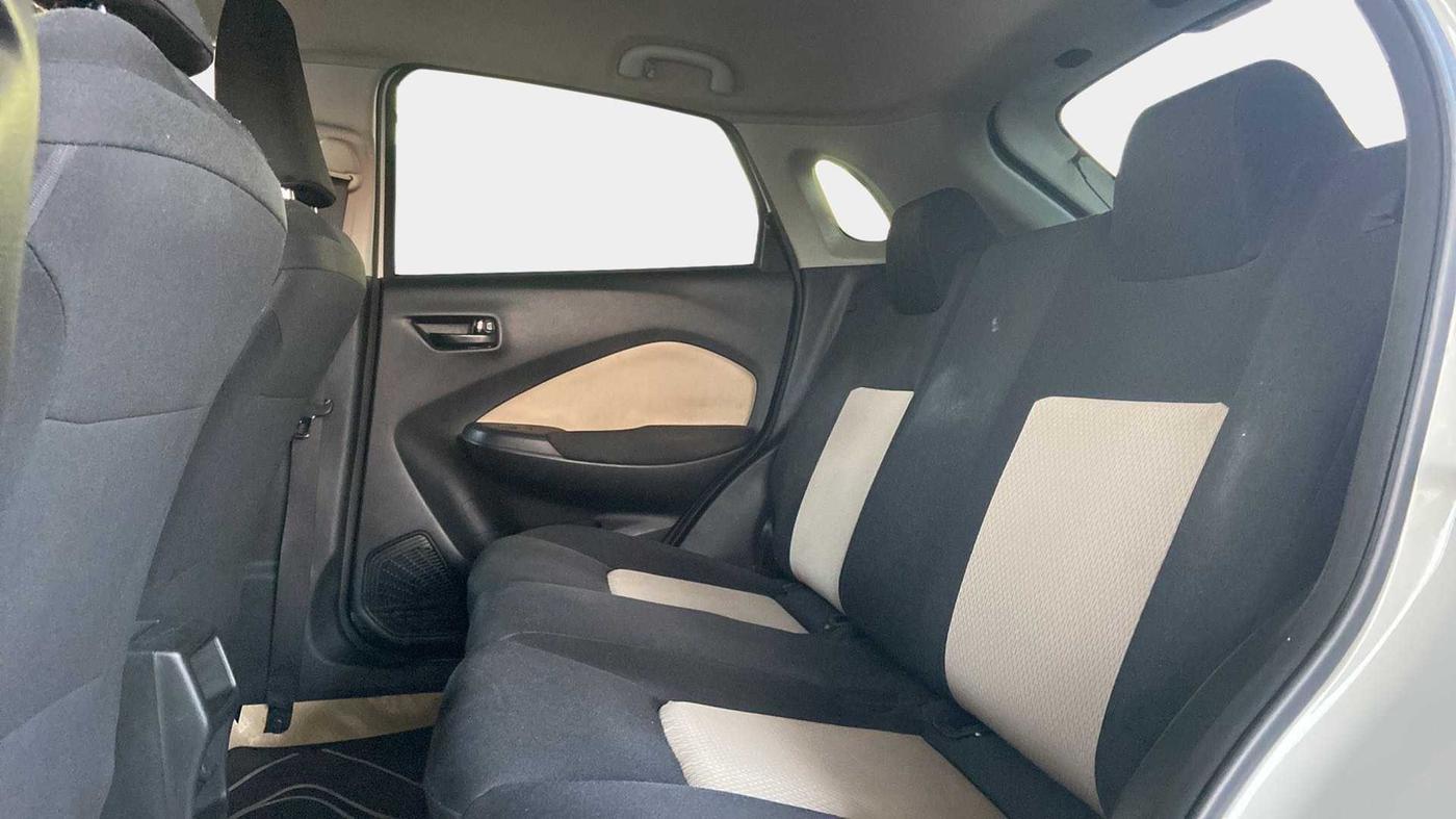 2023 Toyota Glanza S, Petrol, Manual, 9,356 km, Right Side Rear Door Cabin