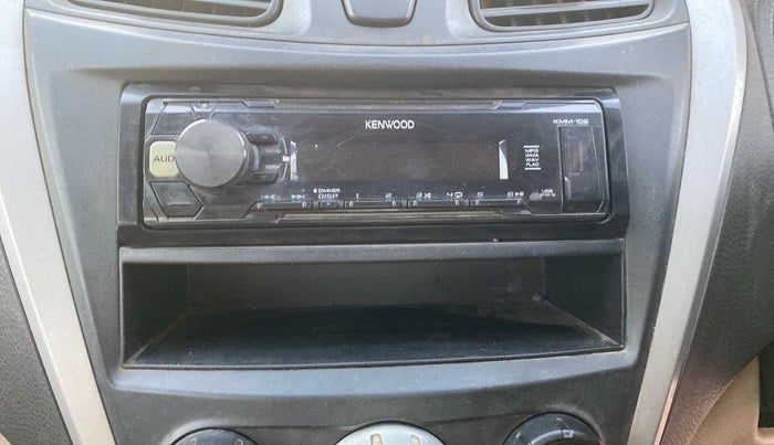 2016 Hyundai Eon ERA +, Petrol, Manual, 46,007 km, Infotainment system - AM/FM Radio - Not Working