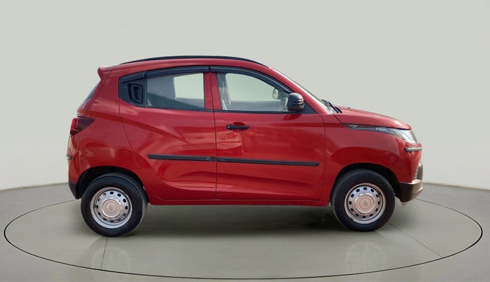 2016 Mahindra Kuv100 K2 6 STR, Petrol, Manual, 34,183 km, Right Side View