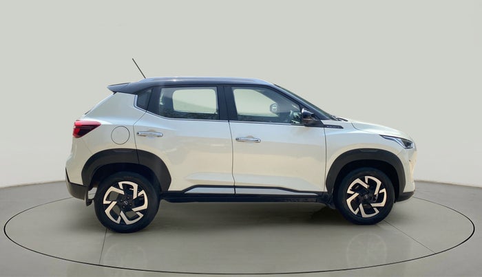 2021 Nissan MAGNITE XV PREMIUM DUAL TONE, Petrol, Manual, 25,685 km, Right Side View