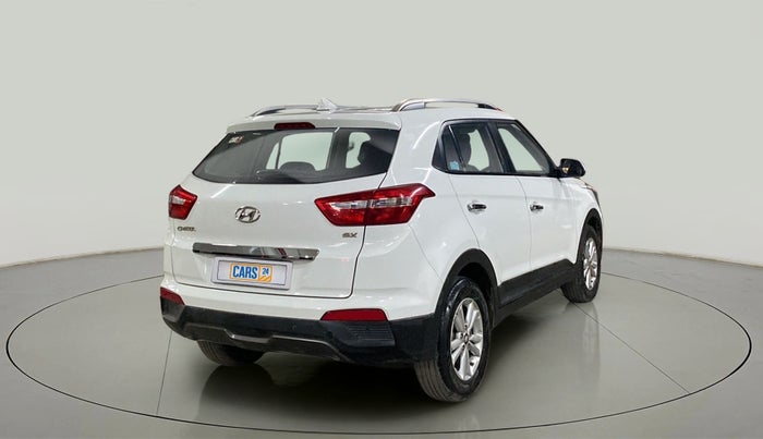 2016 Hyundai Creta SX PLUS 1.6 PETROL, Petrol, Manual, 1,23,659 km, Right Back Diagonal