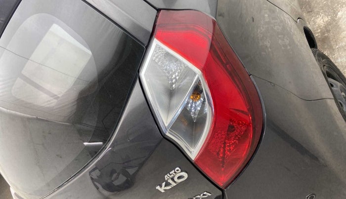 2016 Maruti Alto K10 VXI AMT, Petrol, Automatic, 37,979 km, Right tail light - Minor scratches