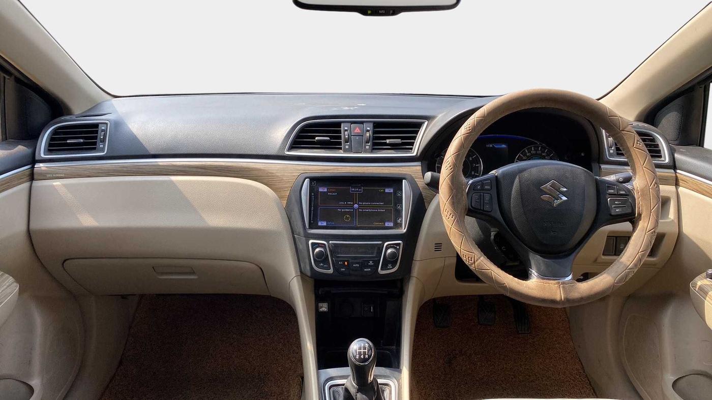 2019 Maruti Ciaz ALPHA 1.5 SHVS PETROL, Petrol, Manual, 16,277 km, Dashboard