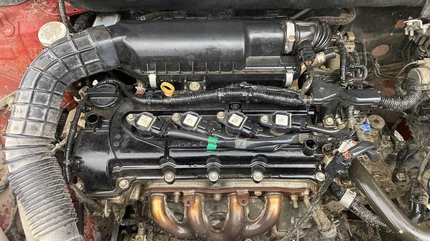 2018 Maruti Swift VXI, Petrol, Manual, 65,106 km, Open Bonet