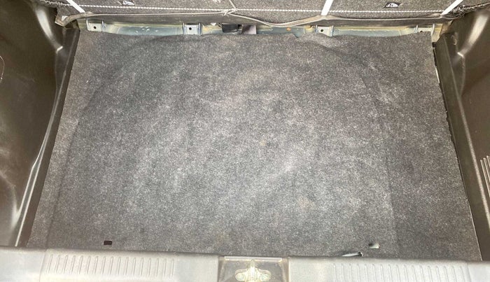 2021 Maruti Swift VXI, Petrol, Manual, 6,278 km, Boot Inside