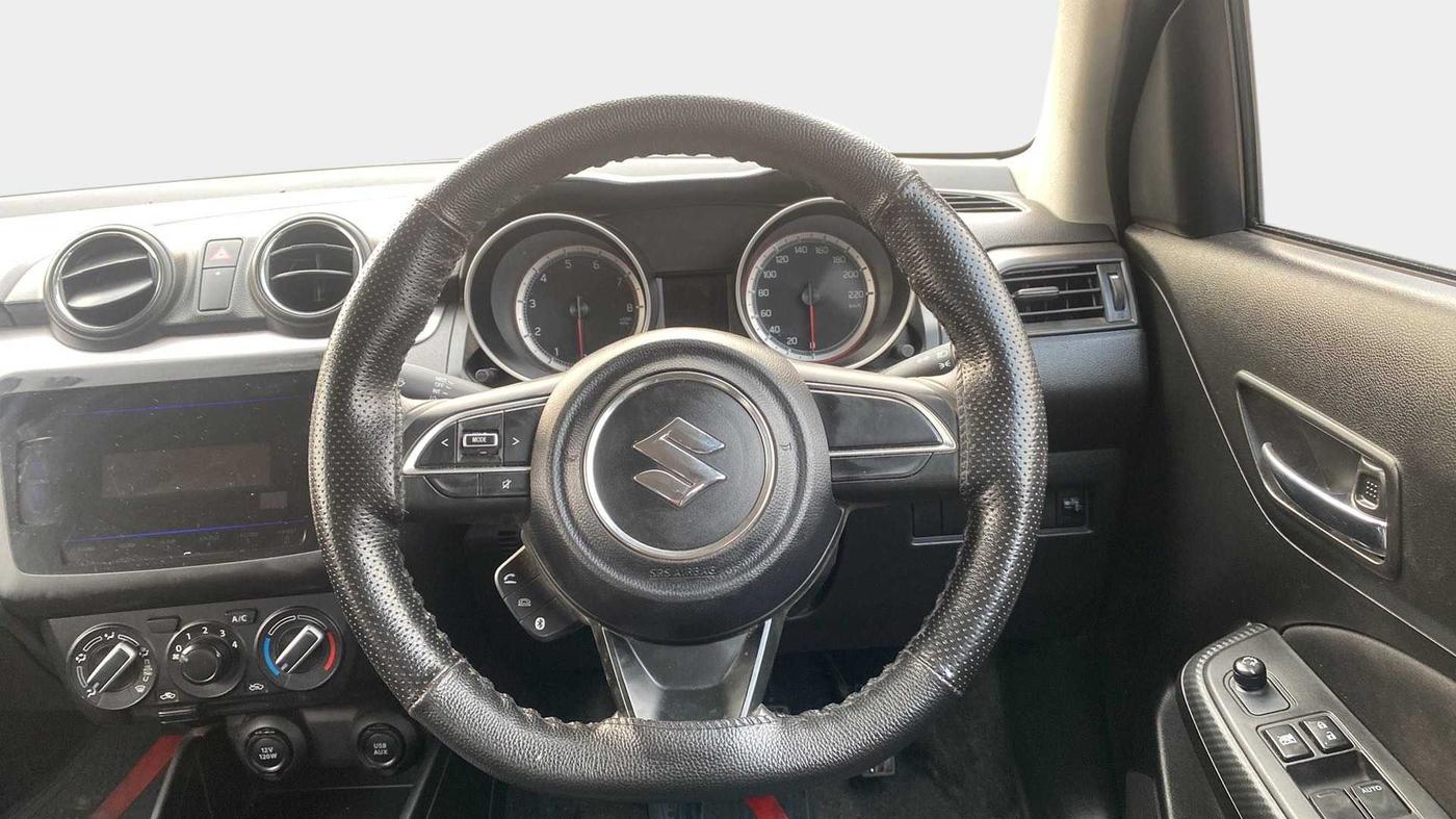 2021 Maruti Swift VXI, Petrol, Manual, 6,278 km, Steering Wheel Close Up