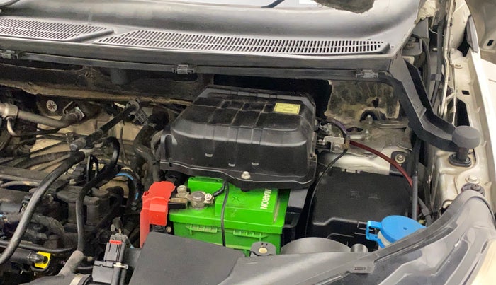 2015 Ford Ecosport TREND 1.5L PETROL, Petrol, Manual, 72,464 km, Bonnet (hood) - Cowl vent panel has minor damage