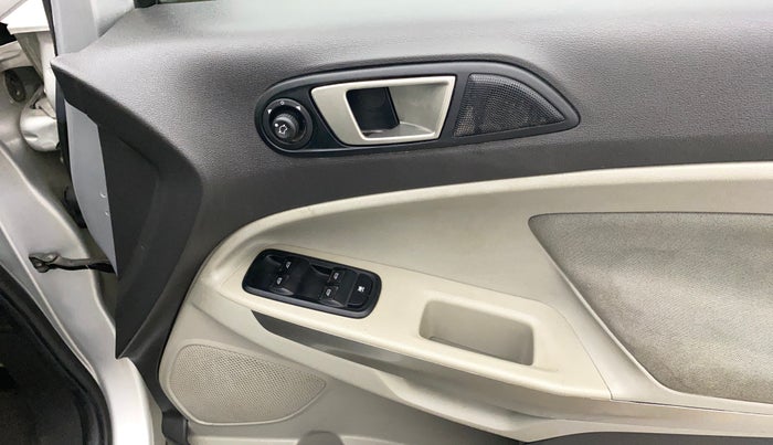 2015 Ford Ecosport TREND 1.5L PETROL, Petrol, Manual, 72,464 km, Right front window switch / handle - Master window function not working
