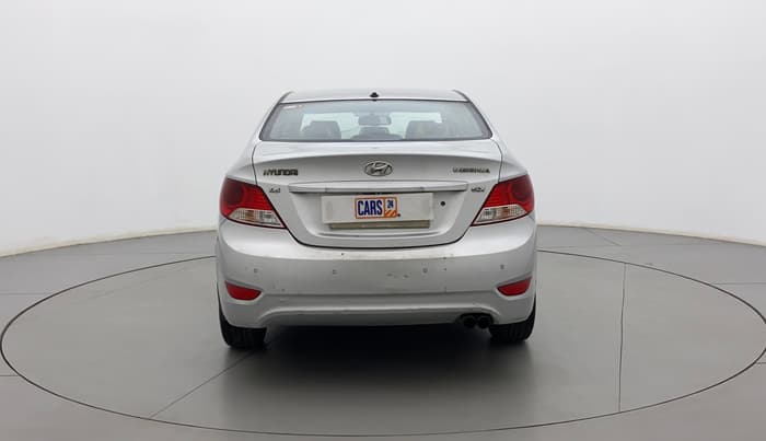 2012 Hyundai Verna FLUIDIC 1.6 CRDI SX, Diesel, Manual, 97,843 km, Back/Rear