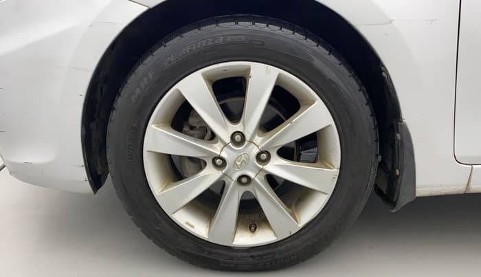 2012 Hyundai Verna FLUIDIC 1.6 CRDI SX, Diesel, Manual, 97,843 km, Left Front Wheel