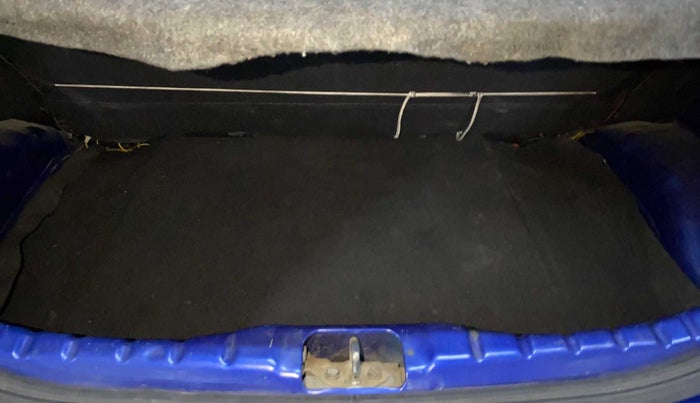 2016 Hyundai Eon ERA +, Petrol, Manual, 52,591 km, Boot Inside