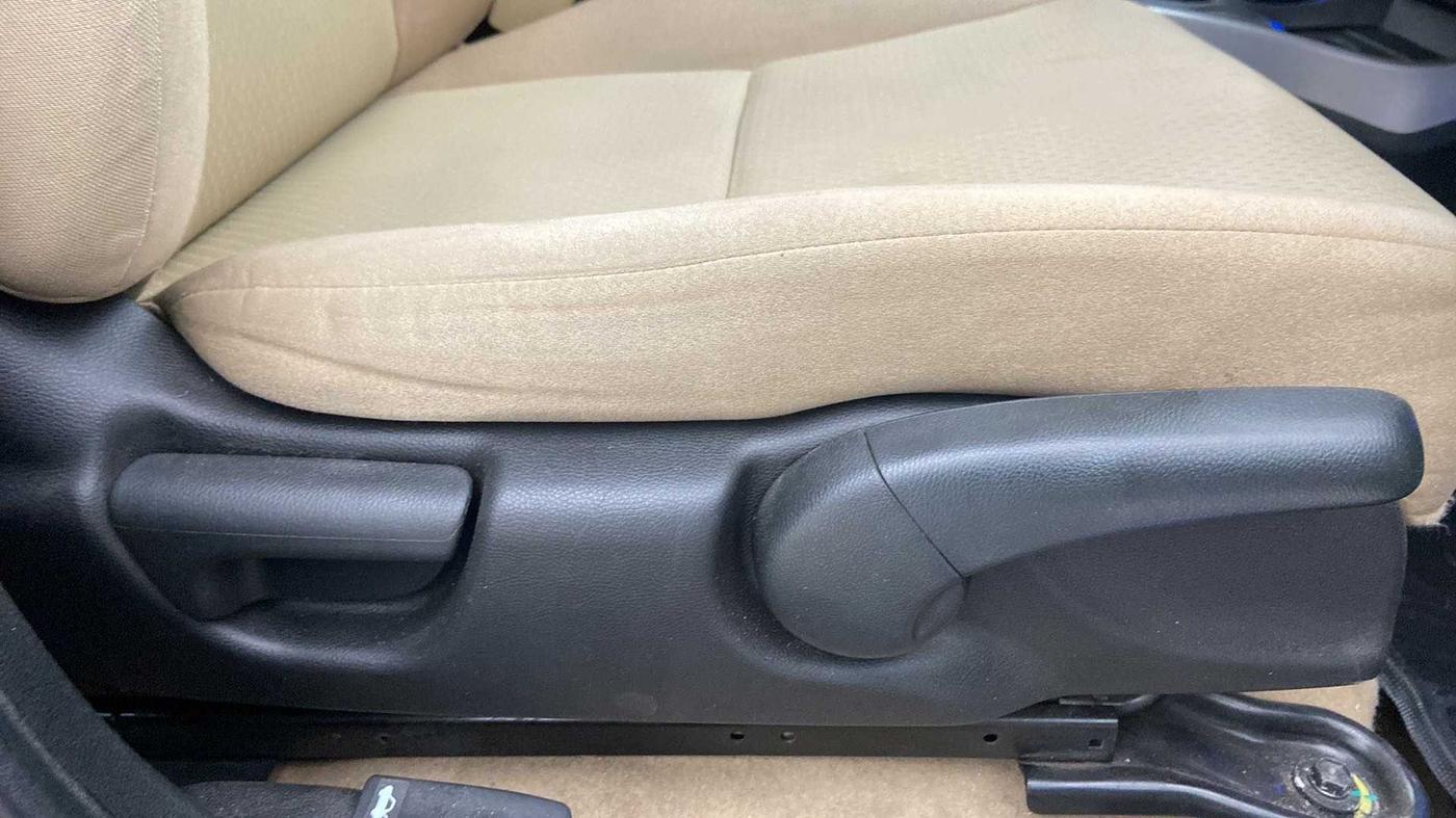2020 Honda City 1.5L I-VTEC VX, Petrol, Manual, 35,169 km, Driver Side Adjustment Panel