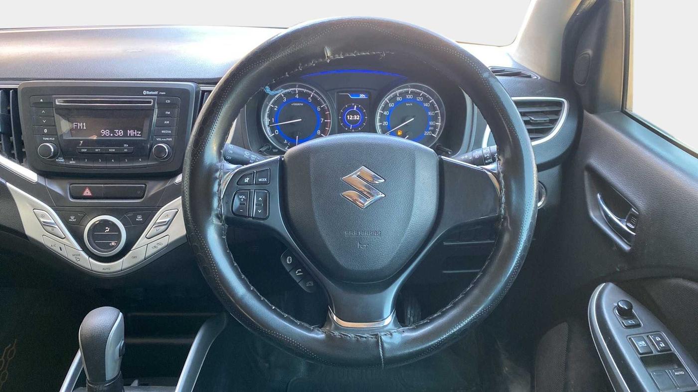 2016 Maruti Baleno ZETA CVT PETROL 1.2, Petrol, Automatic, 67,387 km, Steering Wheel Close Up