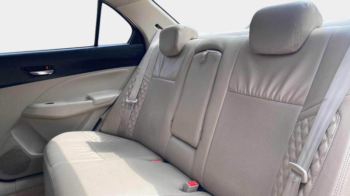 2019 Maruti Dzire VXI AMT, Petrol, Automatic, 1,14,253 km, Right Side Rear Door Cabin