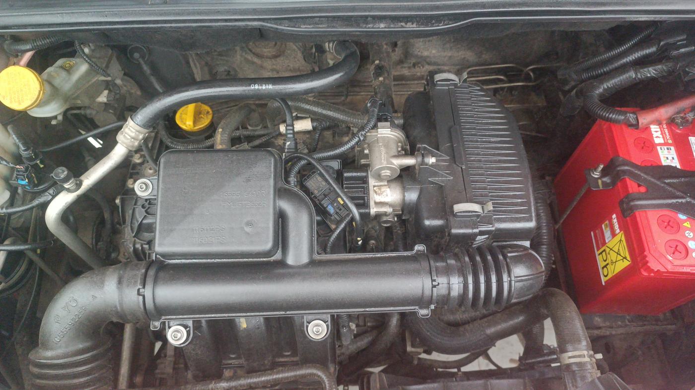 2021 Renault Kiger RXZ AMT DUAL TONE, Petrol, Automatic, 62,824 km, Engine View