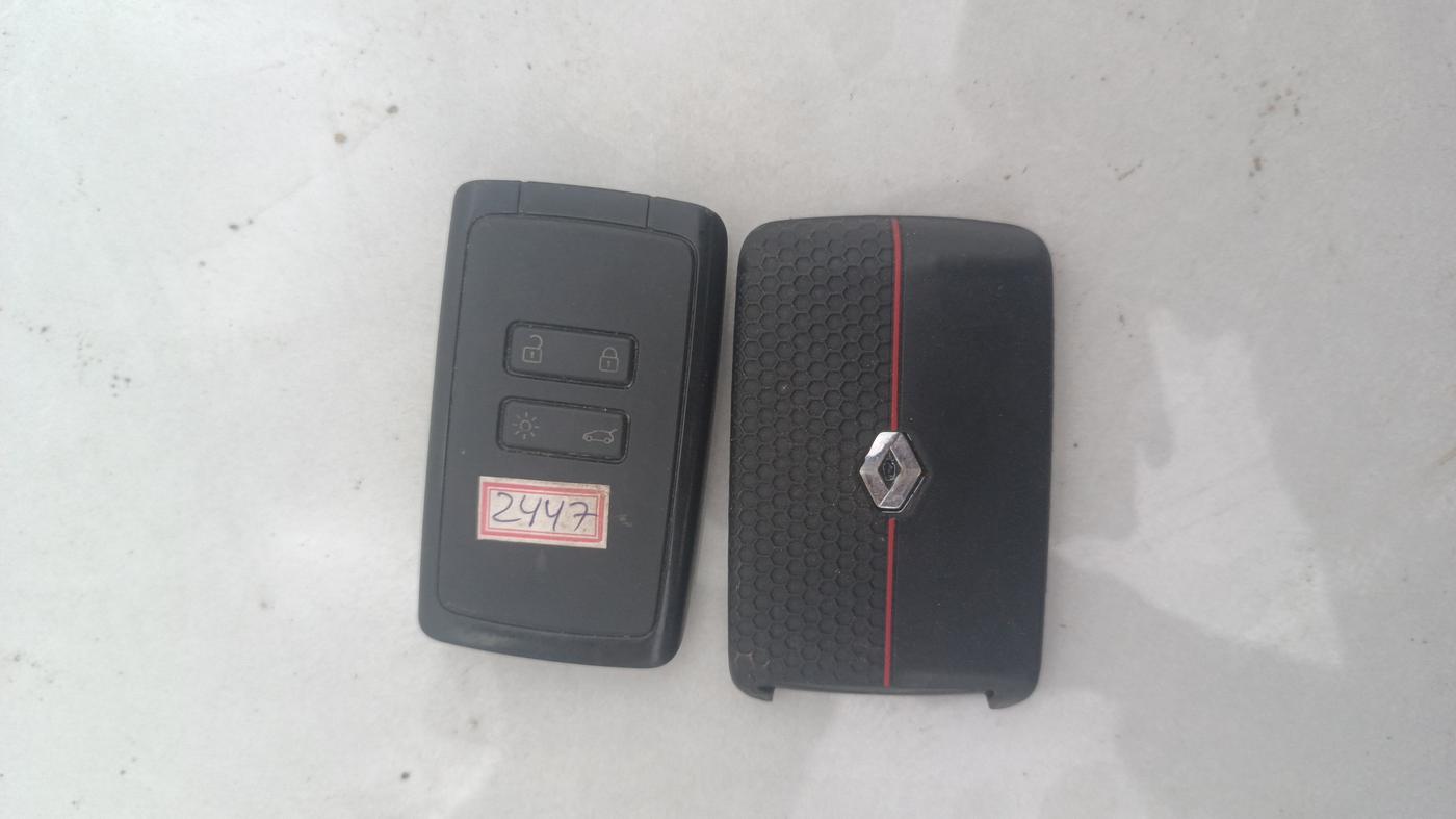 2021 Renault Kiger RXZ AMT DUAL TONE, Petrol, Automatic, 62,824 km, Key Close Up