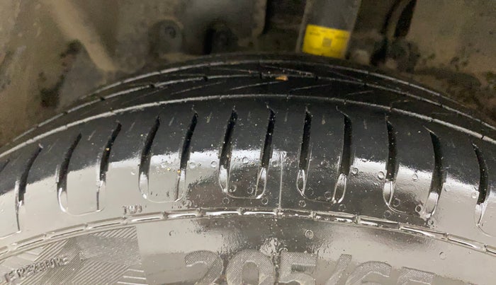 2013 Ford Ecosport TREND 1.5L DIESEL, Diesel, Manual, 91,823 km, Left Front Tyre Tread