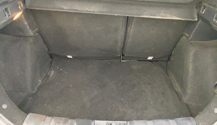 2022 Tata NEXON XZ PLUS (O) PETROL DARK EDITION, Petrol, Manual, 65,698 km, Boot Inside