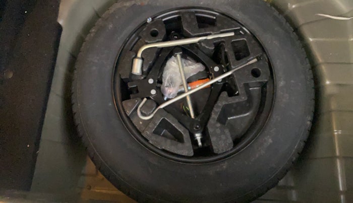 2022 Tata PUNCH ACCOMPLISHED AMT, Petrol, Automatic, 22,130 km, Spare Tyre