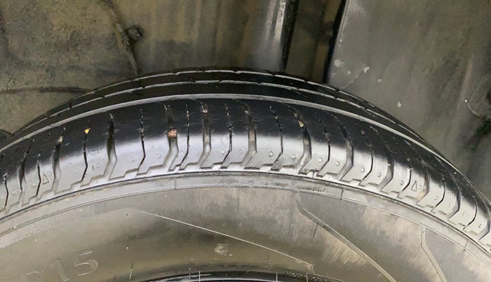 2022 Tata PUNCH ACCOMPLISHED AMT, Petrol, Automatic, 22,130 km, Left Rear Tyre Tread