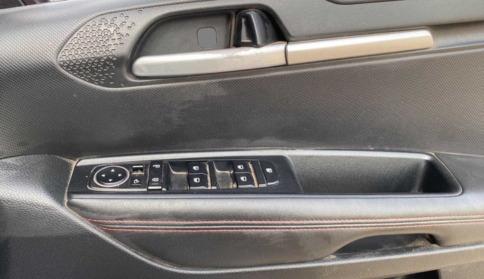 2020 KIA SONET GTX PLUS 1.5 AT, Diesel, Automatic, 64,991 km, Driver Side Door Panels Control