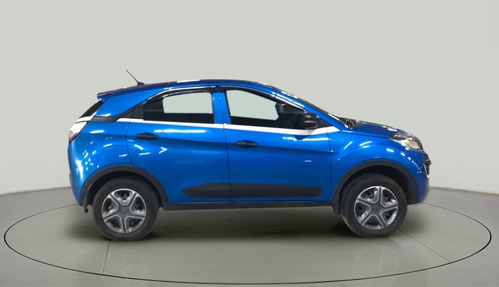 2017 Tata NEXON XM PETROL, CNG, Manual, 86,274 km, Right Side View