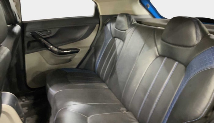 2017 Tata NEXON XM PETROL, CNG, Manual, 86,274 km, Right Side Rear Door Cabin