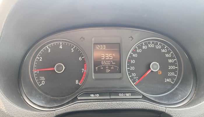 2018 Volkswagen Ameo TRENDLINE 1.0L, Petrol, Manual, 64,984 km, Odometer Image