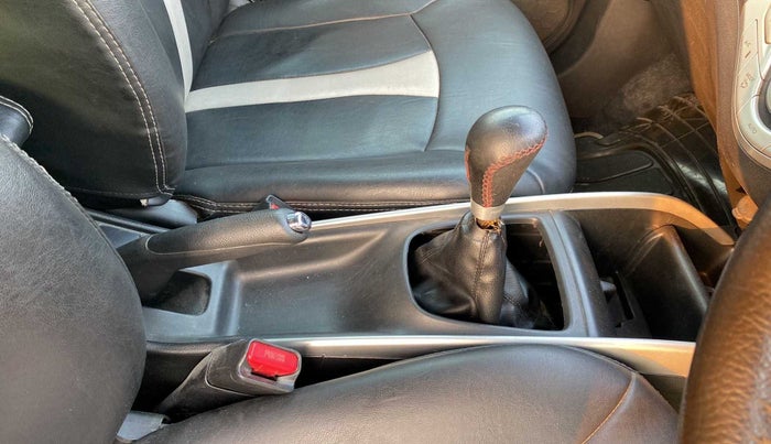 2016 Maruti Baleno ZETA PETROL 1.2, Petrol, Manual, 59,455 km, Gear Lever