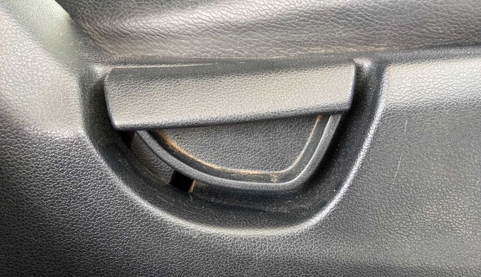 2019 Hyundai NEW SANTRO MAGNA AMT, Petrol, Automatic, 75,210 km, Driver Side Adjustment Panel