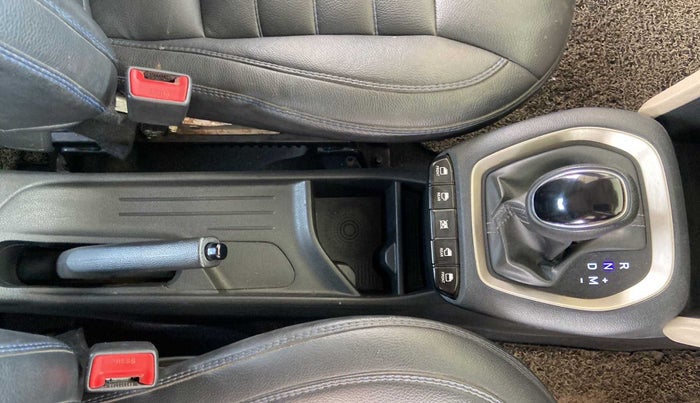 2019 Hyundai NEW SANTRO MAGNA AMT, Petrol, Automatic, 75,210 km, Gear Lever