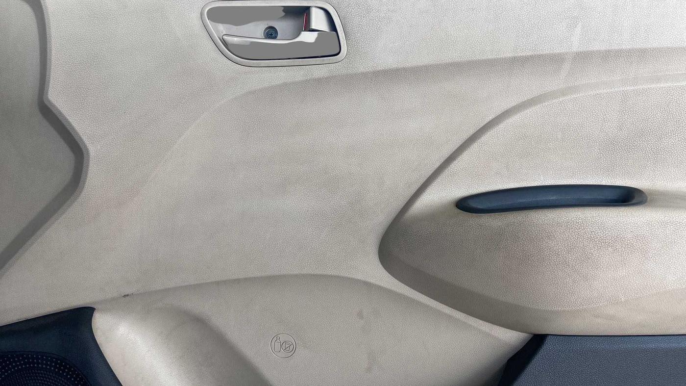2019 Hyundai NEW SANTRO MAGNA AMT, Petrol, Automatic, 75,210 km, Driver Side Door Panels Control