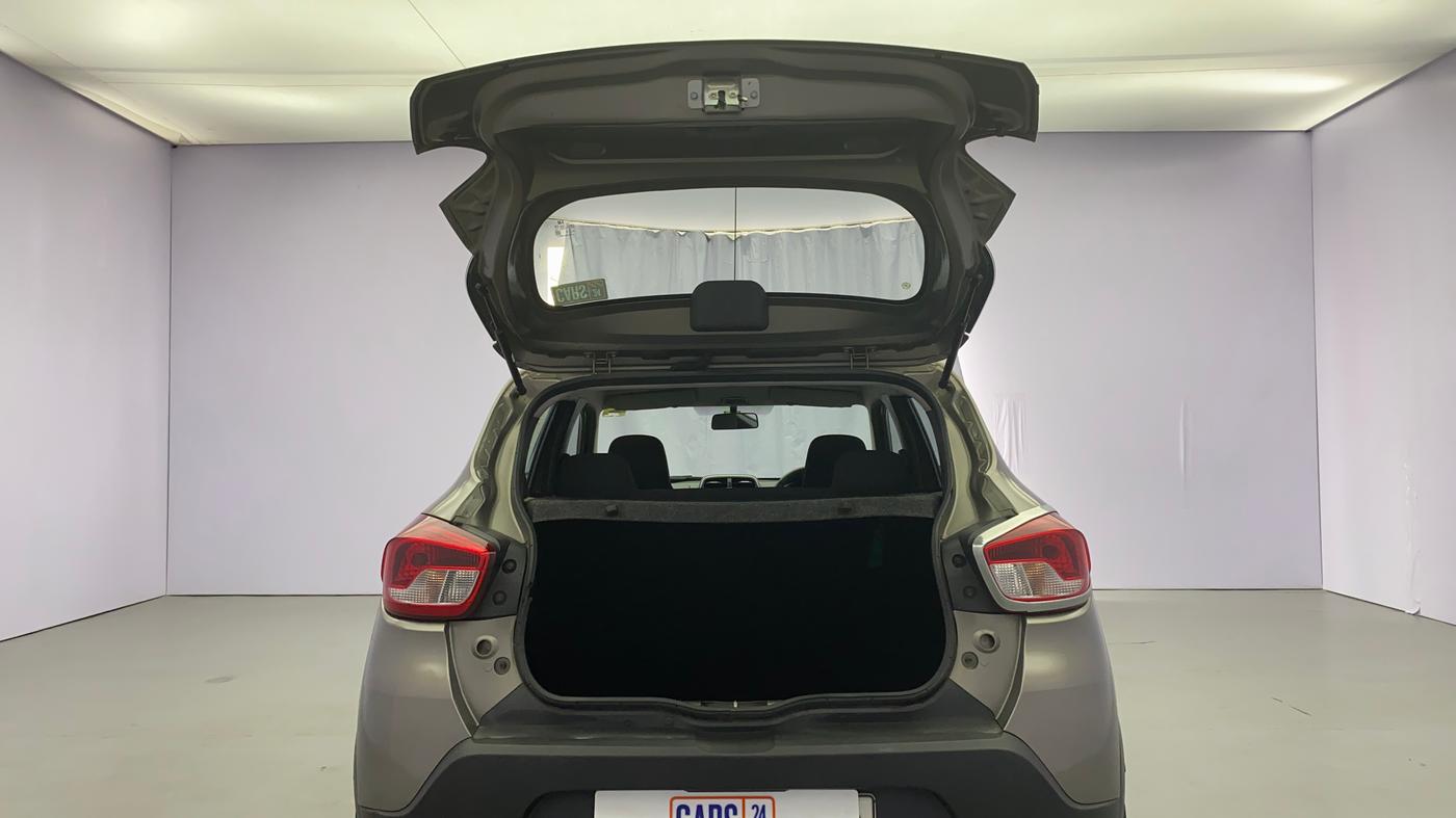 2017 Renault Kwid RXT 1.0 AMT, Petrol, Automatic, 43,109 km, Boot Door Open