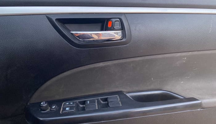 2015 Maruti Swift VDI ABS, Diesel, Manual, 94,737 km, Driver Side Door Panels Control