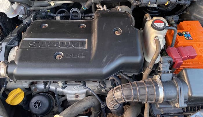 2015 Maruti Swift VDI ABS, Diesel, Manual, 94,737 km, Open Bonet