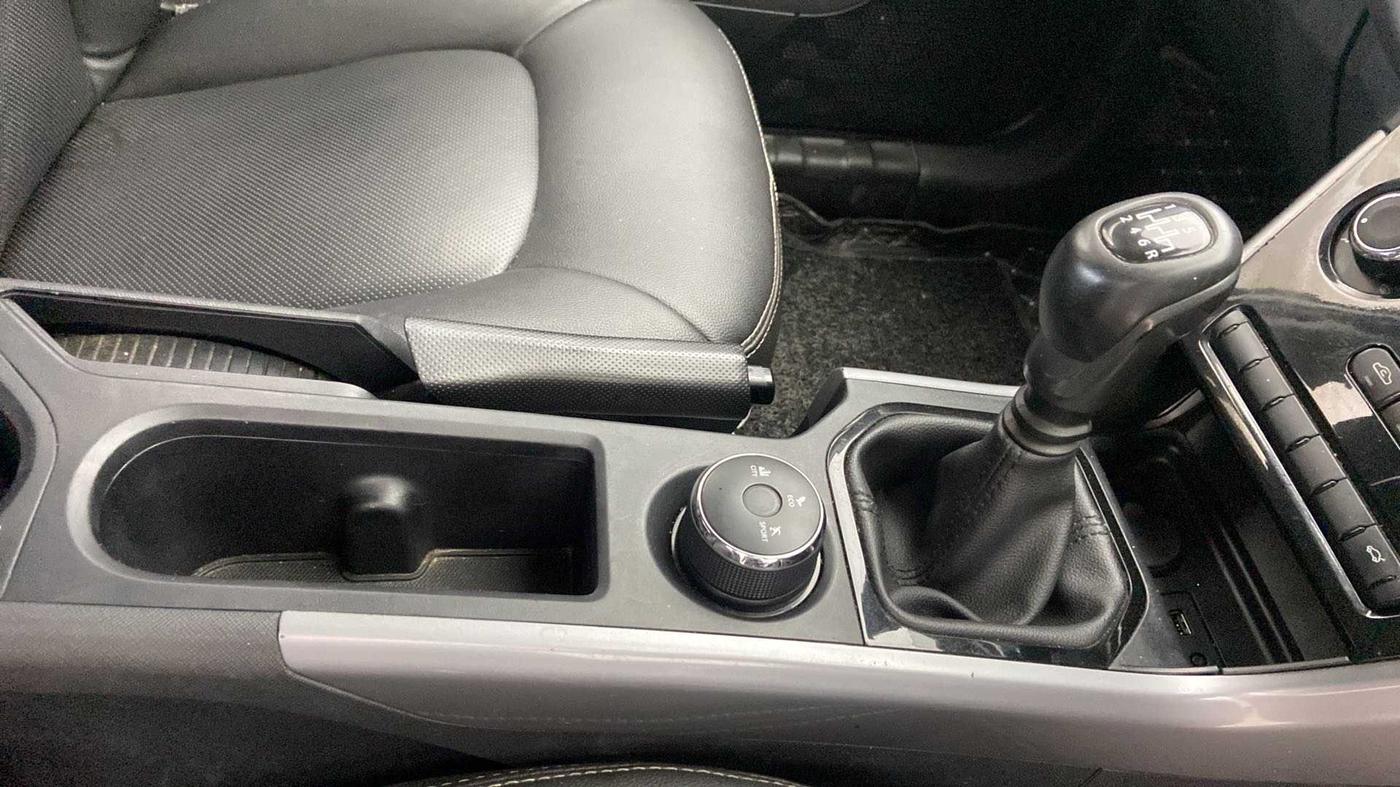 2021 Tata NEXON XM PETROL, Petrol, Manual, 33,821 km, Gear Lever
