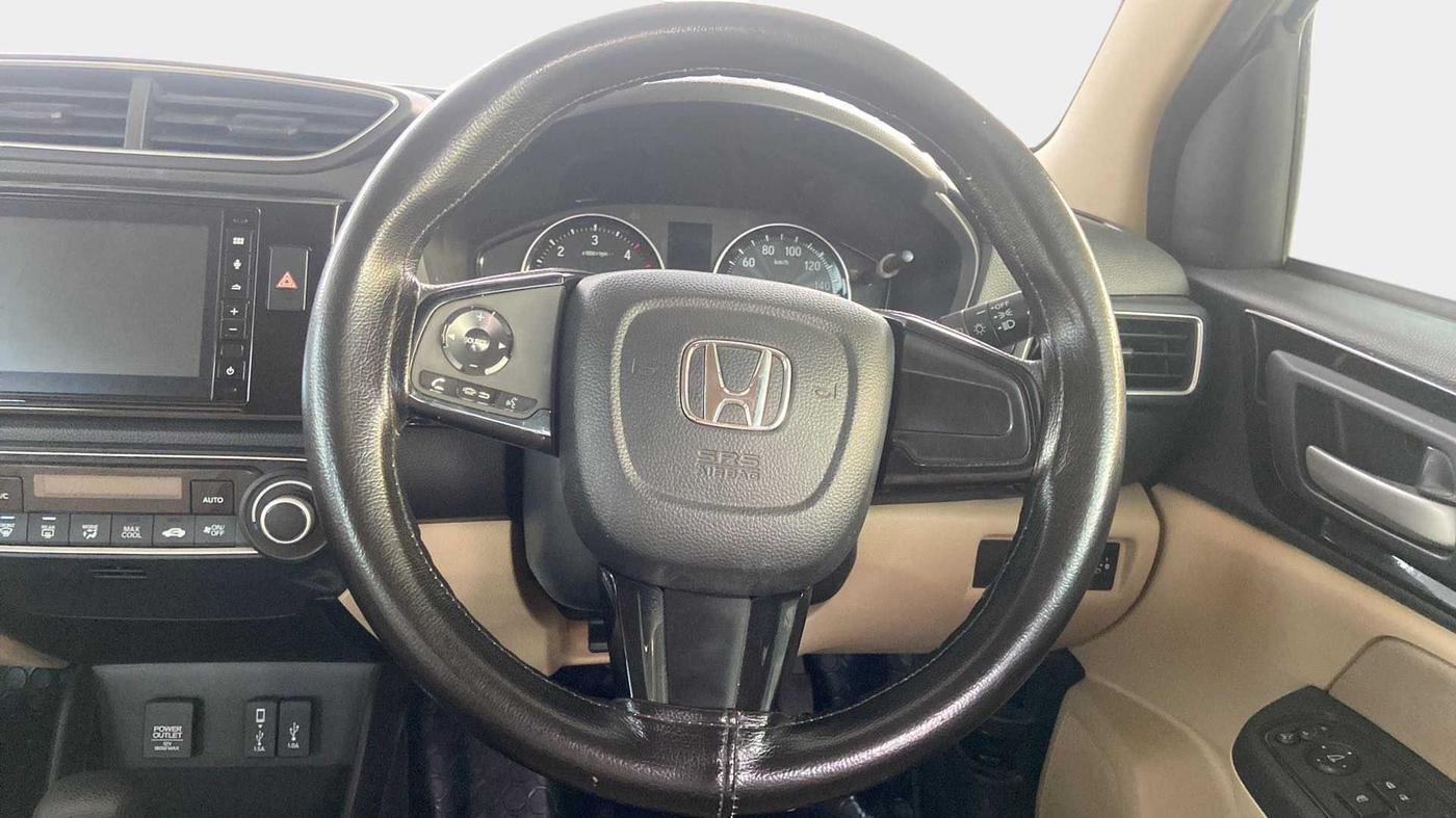 2020 Honda Amaze 1.5L I-DTEC VX CVT, Diesel, Automatic, 42,963 km, Steering Wheel Close Up