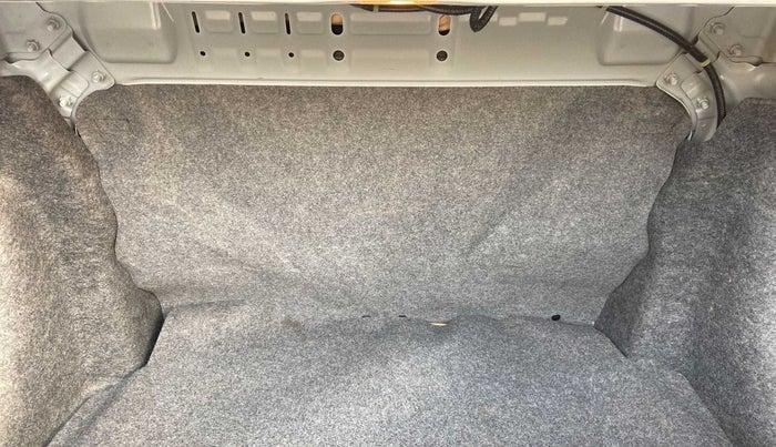 2020 Honda Amaze 1.5L I-DTEC VX CVT, Diesel, Automatic, 42,963 km, Boot Inside