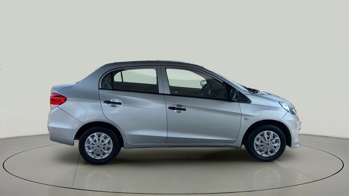 2015 Honda Amaze 1.2L I-VTEC E, Petrol, Manual, 1,19,433 km, Right Side View