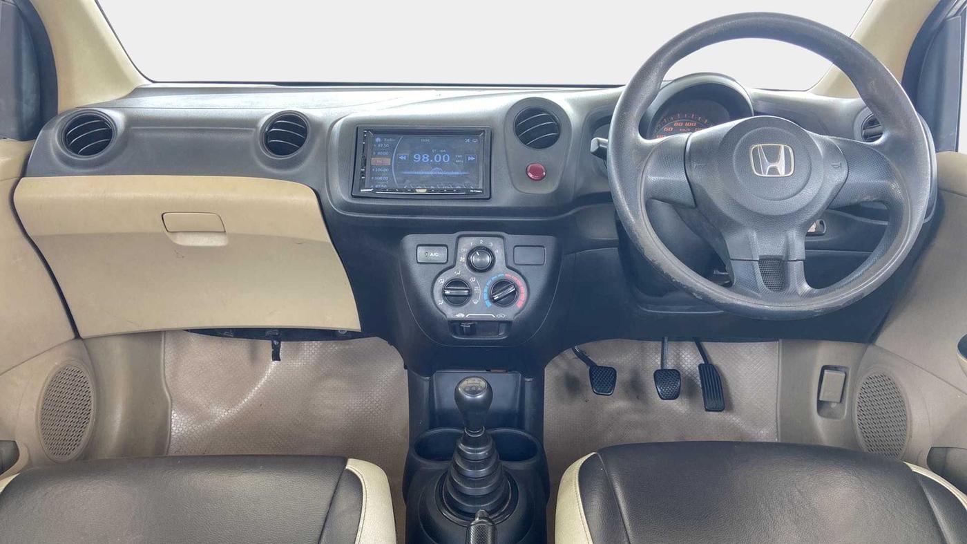 2015 Honda Amaze 1.2L I-VTEC E, Petrol, Manual, 1,19,433 km, Dashboard